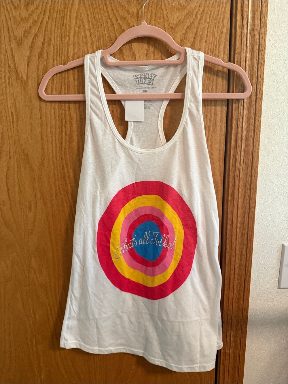 🫶🏼3 for 12!!🫶🏼Looney Tunes Women's White Graphic Tank - "That's All Folks"